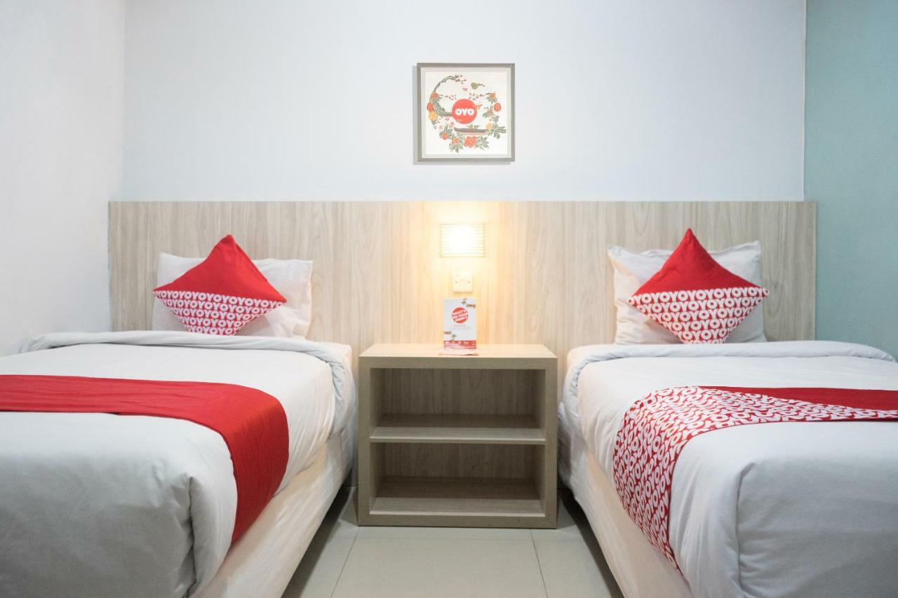 Oyo 1253 Hotel Wisata Jambi Eksteriør bilde